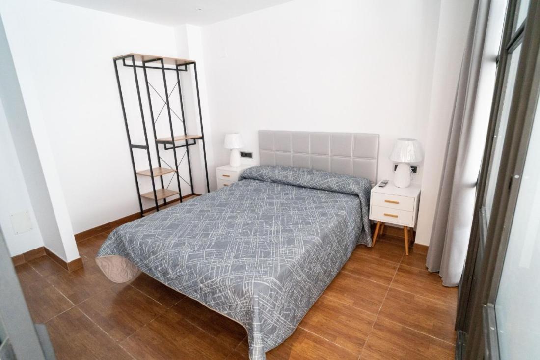 Ornis Apartments Poble Sant Carlos de la Ràpita Екстериор снимка